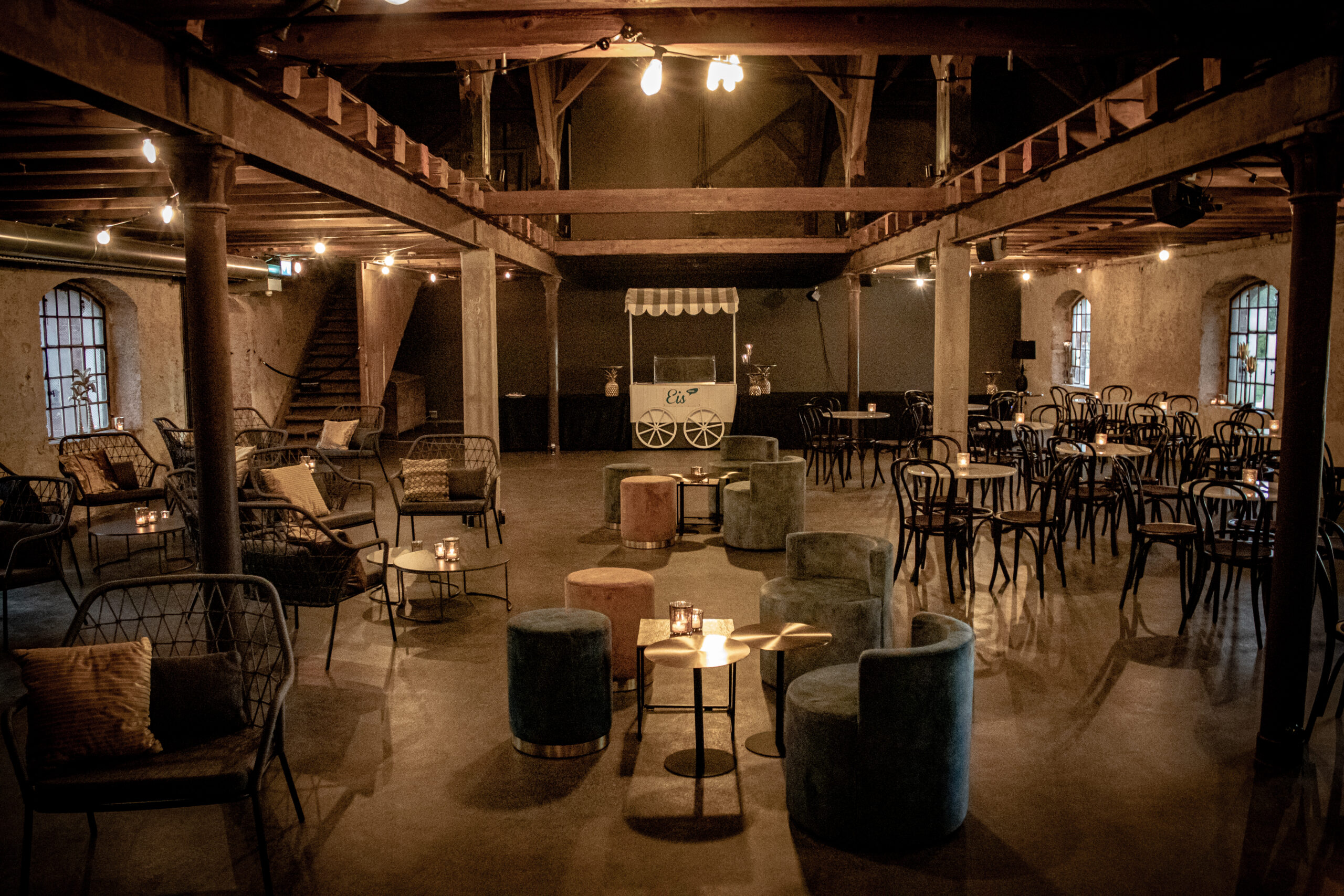 20er-Jahre Motto im Galeriesaal